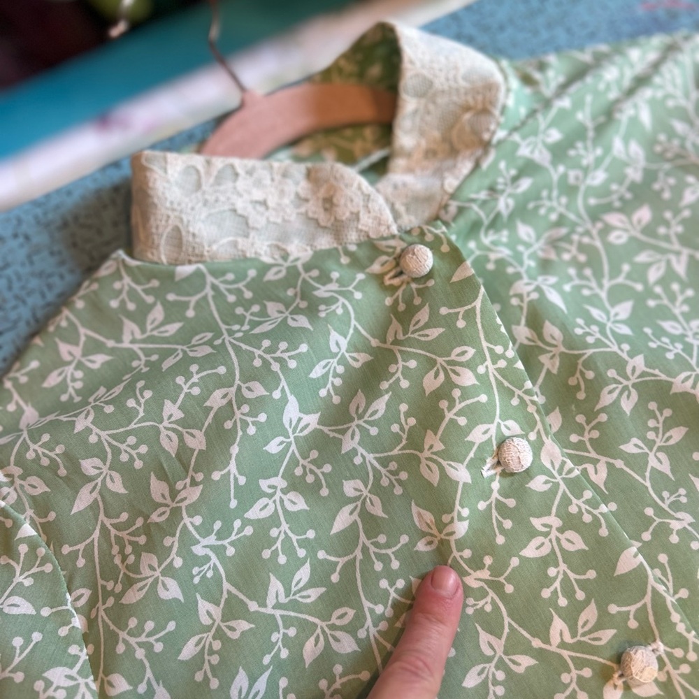 70 Green Gunne-esk Set - Picture 13 of 16